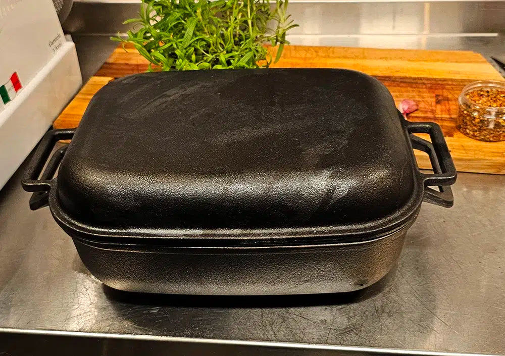 Bakepanna i støpejern for enklere grytebrød