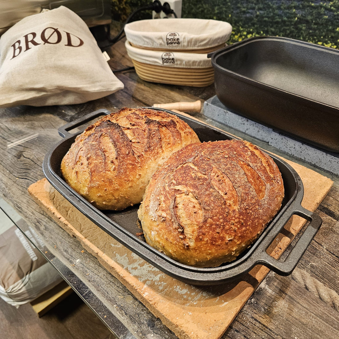 Det perfekte surdeigsbrødet i Bakepanna