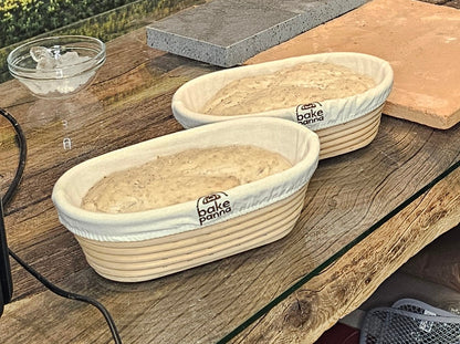 4 pk.  Bakepanna Hevekurv Banetton oval med lining 25 cm